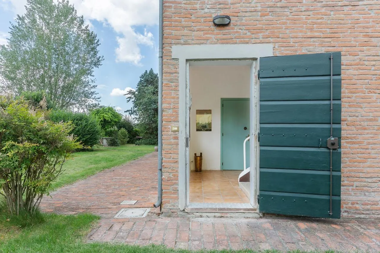 Casolare Di Campagna Con Parcheggio E Giardino Apartment Ferrara Italy