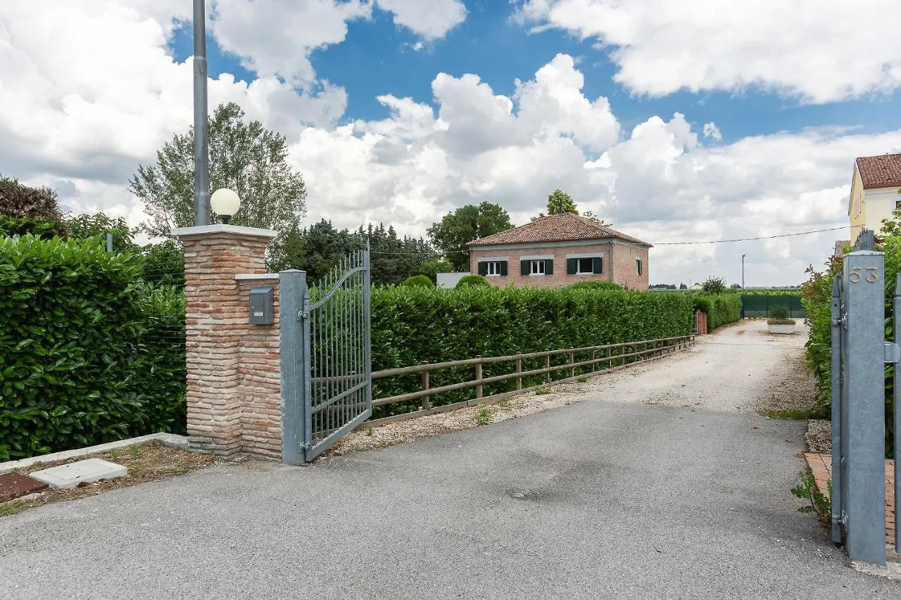 Casolare Di Campagna Con Parcheggio E Giardino Apartment Ferrara