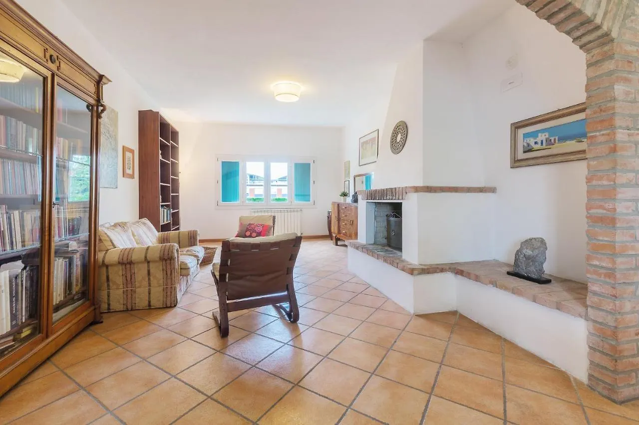 Casolare Di Campagna Con Parcheggio E Giardino Apartment Ferrara Italy
